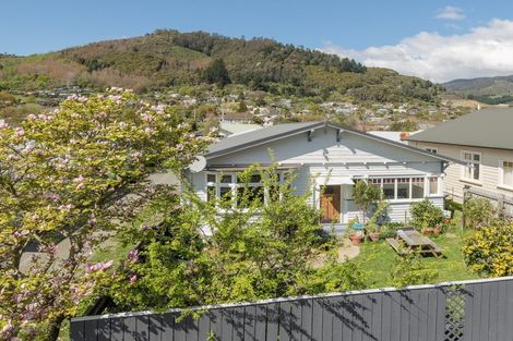 Photo of property in 1/129 Tipahi Street, Nelson South, Nelson, 7010