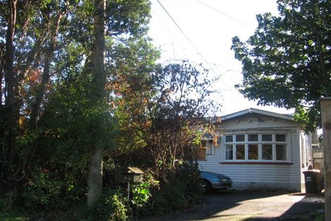 Photo of property in 53 Brook Street, Waterloo, Lower Hutt, 5011