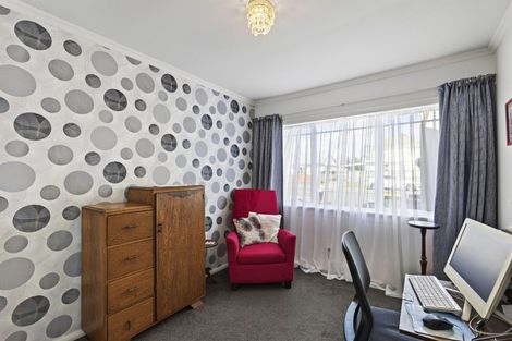 Photo of property in 317 Carrington Street, Vogeltown, New Plymouth, 4310
