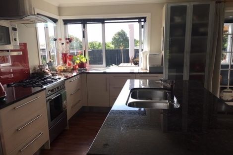 Photo of property in 12 Hicks Crescent, Waikanae Beach, Waikanae, 5036