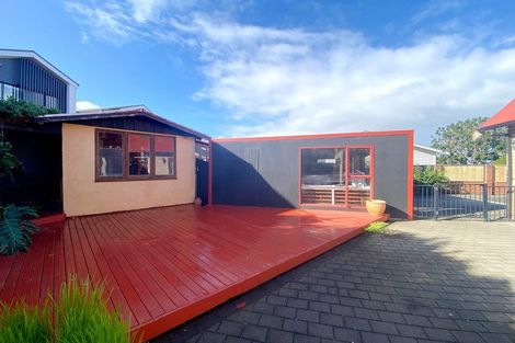 Photo of property in 18b Mountain Road, Mount Wellington, Auckland, 1072