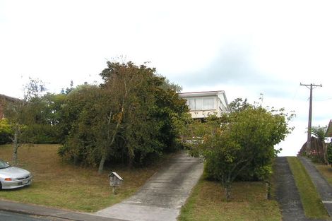 Photo of property in 43 Becroft Drive, Forrest Hill, Auckland, 0620