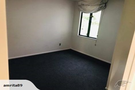 Photo of property in 160 Charles Prevost Drive, The Gardens, Auckland, 2105