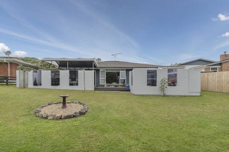 Photo of property in 23 Fairview Avenue, Opaheke, Papakura, 2113