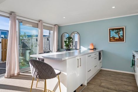 Photo of property in 31 Reynolds Place, Papamoa Beach, Papamoa, 3118