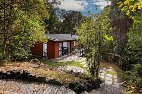 Photo of property in 56 Tanekaha Road, Titirangi, Auckland, 0604