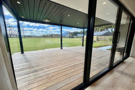 Photo of property in 49 Three Oaks Drive, Dairy Flat, 0794