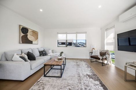 Photo of property in 7 Loader Place, Pokeno, 2402