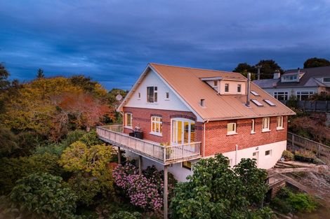 Photo of property in 30 Stonelaw Terrace, Maori Hill, Dunedin, 9010