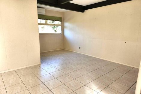 Photo of property in 23 Serrita Avenue, Sunnyhills, Auckland, 2010