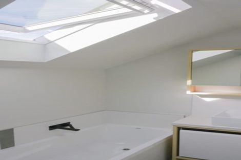 Photo of property in 1/24 Lyon Street, Frankton, Hamilton, 3204