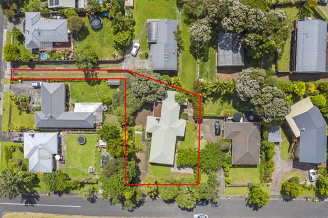 Photo of property in 4 Longfellow Parade, Glen Eden, Auckland, 0604