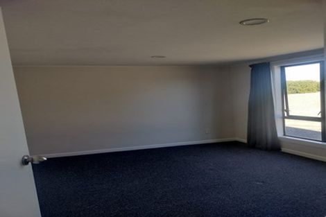 Photo of property in 323 Mazengarb Road, Paraparaumu, 5032