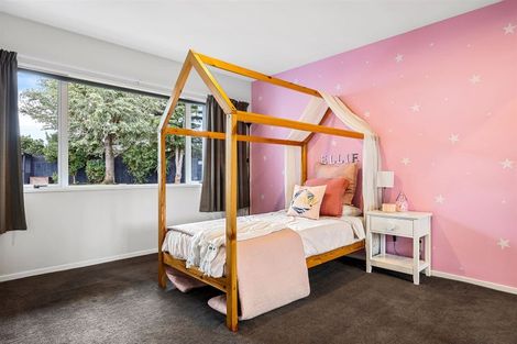 Photo of property in 52 Regent's Park Drive, Casebrook, Christchurch, 8051