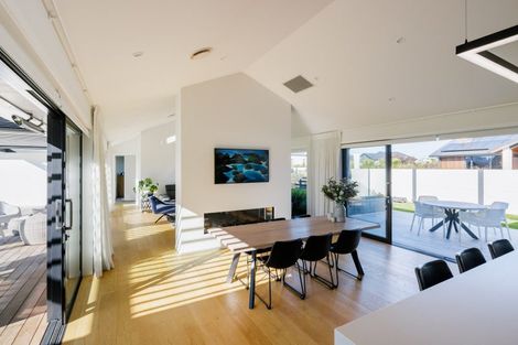 Photo of property in 10 Moemoea Place, Cambridge, 3434