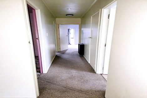 Photo of property in 226 Mahia Road, Weymouth, Auckland, 2103