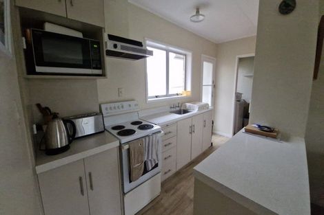 Photo of property in 1/34 Walton Street, Red Beach, 0932