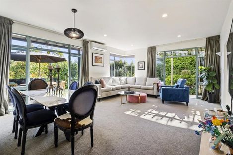 Photo of property in 2/110 Aberdeen Road, Campbells Bay, Auckland, 0620