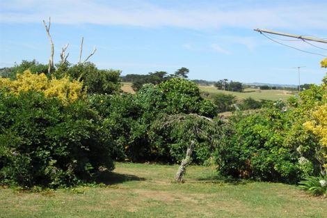 Photo of property in 16 Mason Road, Hawera, 4674