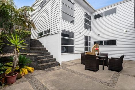 Photo of property in 10 Bayside Drive, Browns Bay, Auckland, 0630
