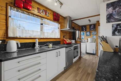 Photo of property in 15b Ngahu Street, Fairy Springs, Rotorua, 3015