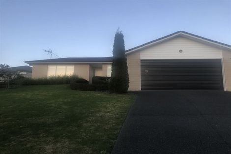 Photo of property in 15a Caldera Close, Pyes Pa, Tauranga, 3112