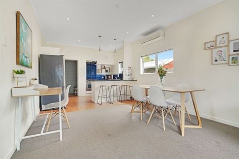 Photo of property in 10 Gillies Avenue, Claudelands, Hamilton, 3214