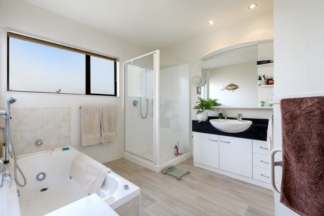 Photo of property in 115 Sapphire Drive, Hairini, Tauranga, 3112