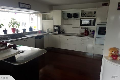 Photo of property in 7 Clearview Drive, Milson, Palmerston North, 4414