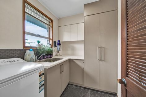 Photo of property in 14 Rimu Street, Hawera, 4610