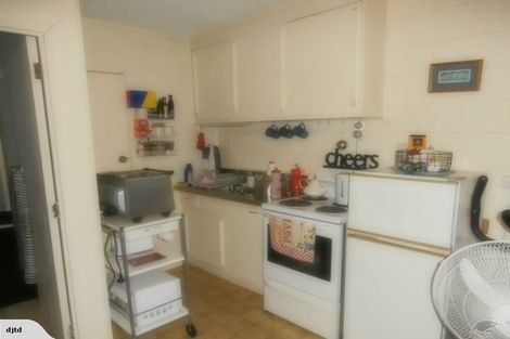 Photo of property in 3/4 Wynyard Road, Mount Eden, Auckland, 1024