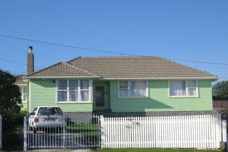 Photo of property in 8 Birman Place, Cannons Creek, Porirua, 5024
