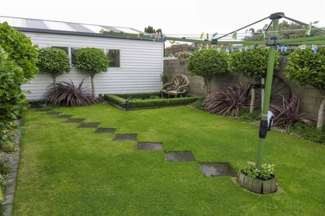 Photo of property in 79 Avon Road, Clifton, Invercargill, 9812