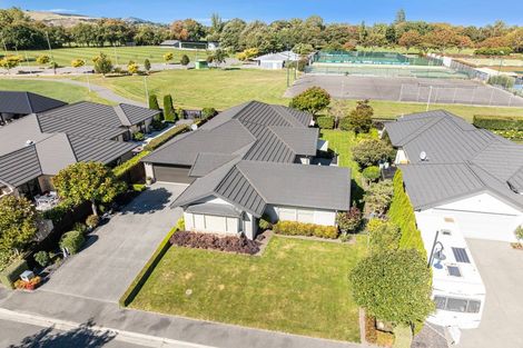 Photo of property in 21 Hyde Place, Halswell, Christchurch, 8025