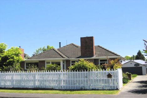 Photo of property in 7 Hampton Place, Burnside, Christchurch, 8053
