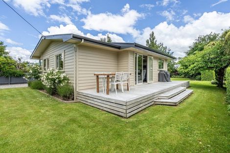 Photo of property in 42 Newburn Street, Waikaia, 9778