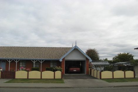 Photo of property in 1 Salisbury Crescent, Oamaru North, Oamaru, 9400