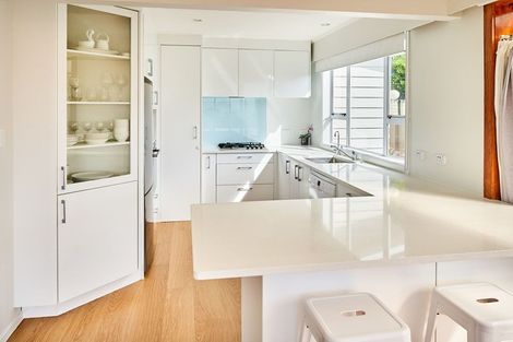 Photo of property in 68 Acacia Avenue, Maungaraki, Lower Hutt, 5010