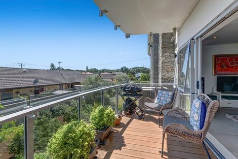 Photo of property in 206/252 Centreway Road, Orewa, 0931