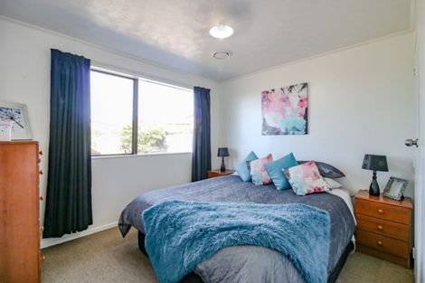 Photo of property in 28 Heatherlea Heights, Feilding, 4702