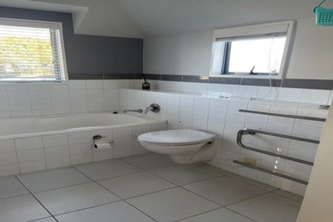 Photo of property in 1/218 Springfield Road, St Albans, Christchurch, 8014