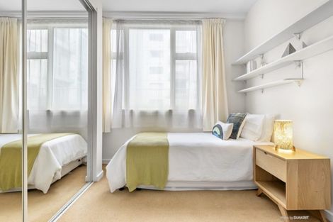 Photo of property in De Vere Apartments, 9/23 Tennyson Street, Te Aro, Wellington, 6011