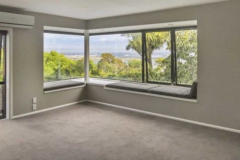 Photo of property in 54 Maffeys Road, Mount Pleasant, Christchurch, 8081
