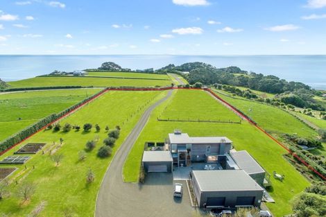 Photo of property in 65 Pohutukawa Drive, Waiotahe, Opotiki, 3198