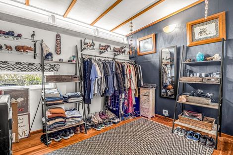 Photo of property in 105a Pahiatua Street, Hokowhitu, Palmerston North, 4410