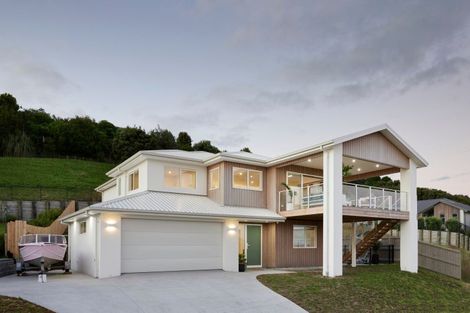 Photo of property in 45 Lakeside Terrace, Omokoroa, 3114