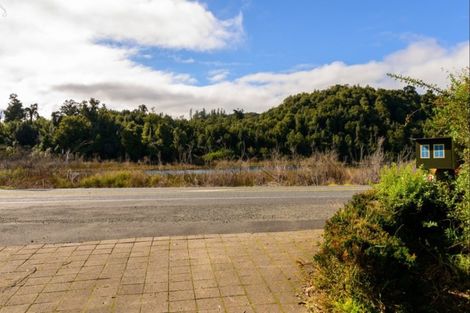 Photo of property in 1 State Highway 30, Lake Rotoma, Rotorua, 3074