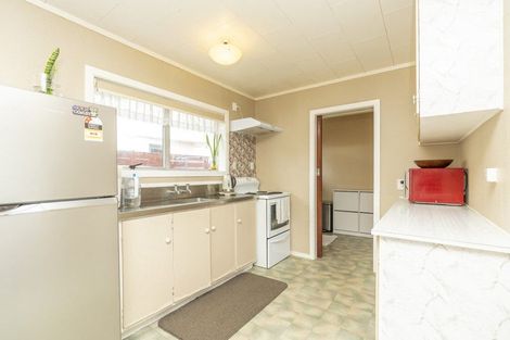 Photo of property in 2/6 Snead Place, Hamilton East, Hamilton, 3216