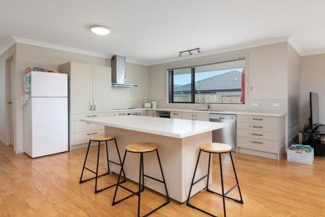 Photo of property in 15 Kanono Close, Papamoa Beach, Papamoa, 3118