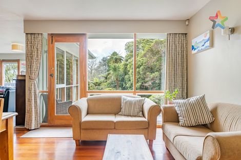 Photo of property in 98b Manuka Street, Stokes Valley, Lower Hutt, 5019